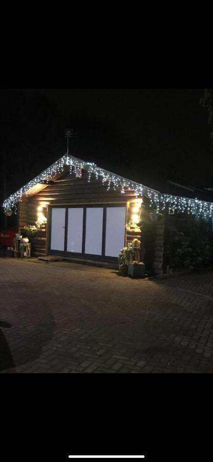 Log Cabin Coventry Exterior photo